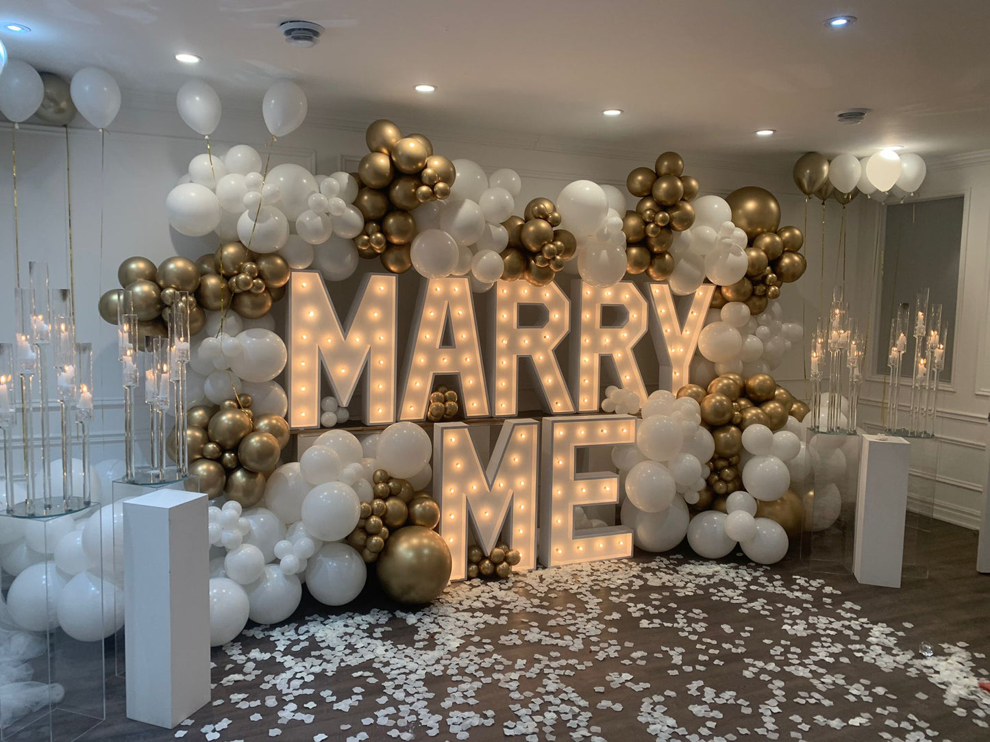 MARRY ME Leuchtbuchstaben | Marquee Letter Rental